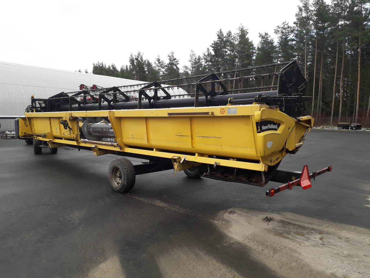 New-holland CR980 - Autokombajnë: foto 5 New-holland CR980 - Autokombajnë: foto 5