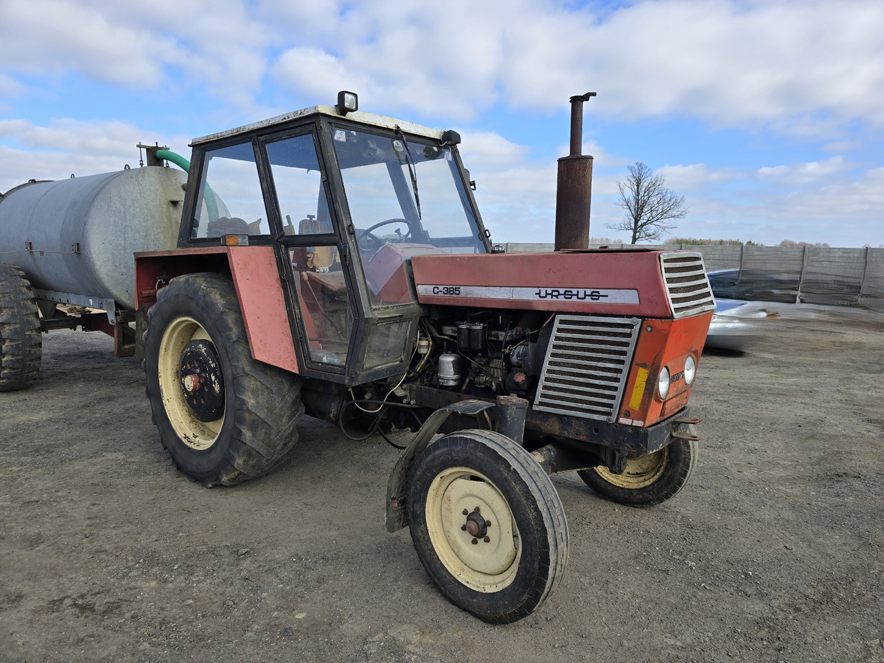 Ursus C-385 - Traktor: foto 4 Ursus C-385 - Traktor: foto 4