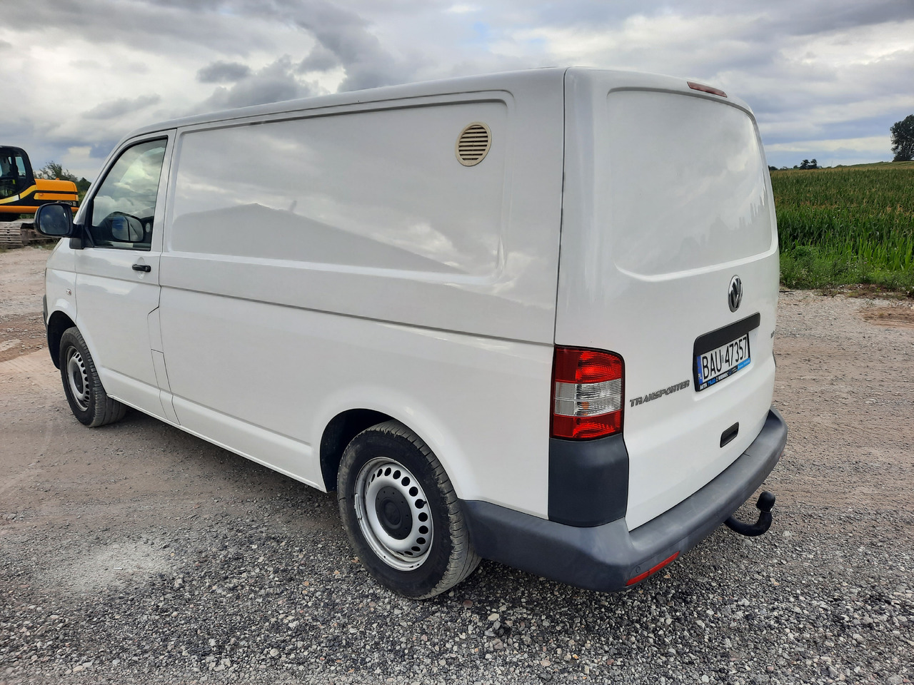 Volkswagen Transporter - Veturë: foto 4 Volkswagen Transporter - Veturë: foto 4