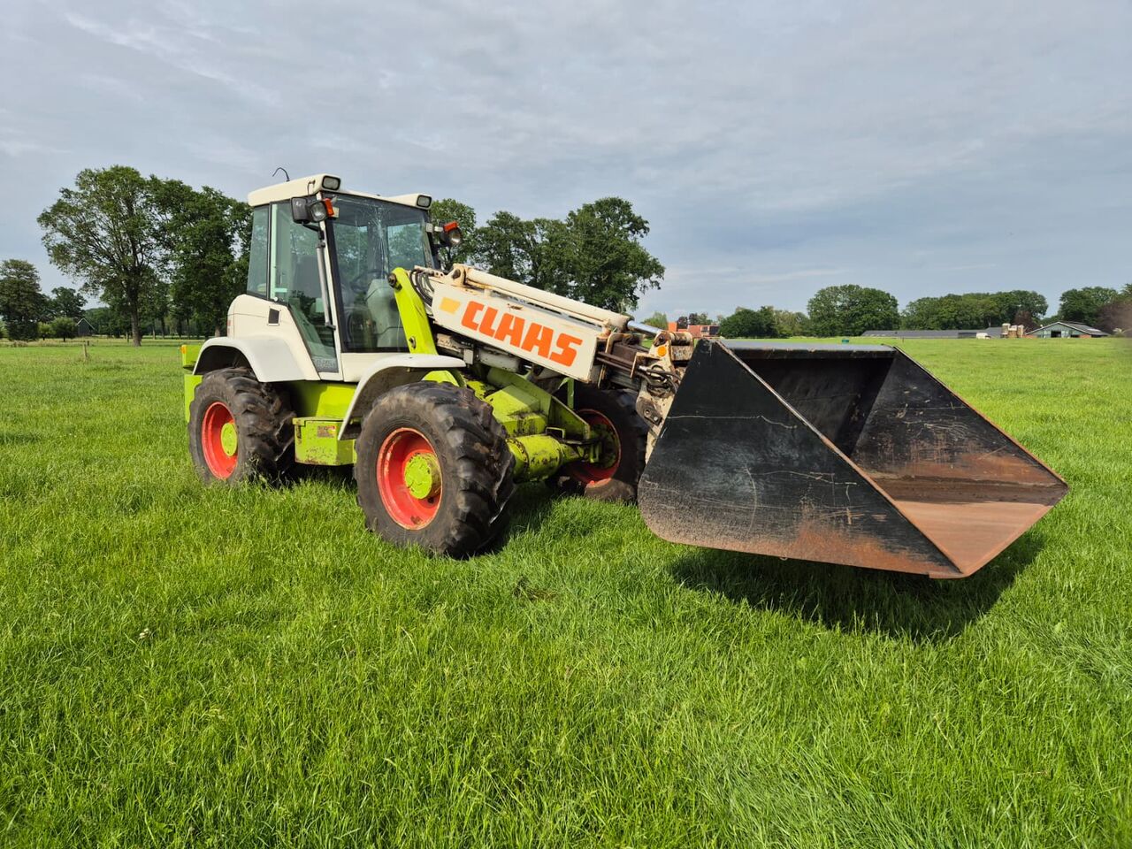 Claas Ranger 940 RX - Fadrom me goma: foto 3 Claas Ranger 940 RX - Fadrom me goma: foto 3