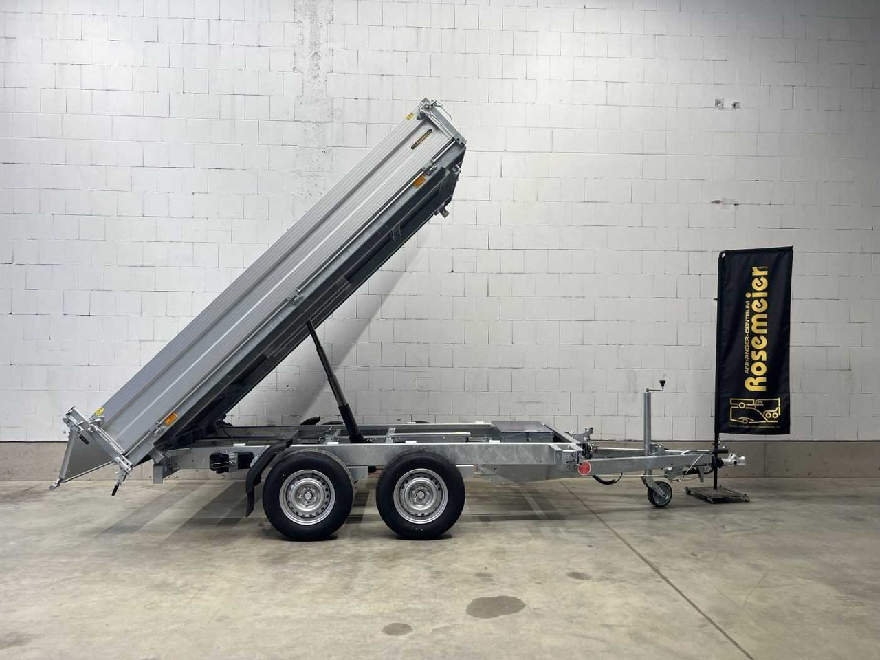 BOECKMANN DK-AL 3218/30 P Eco XXL Dreiseitenkipper - Rimorkio vetëshkarkuese: foto 1 BOECKMANN DK-AL 3218/30 P Eco XXL Dreiseitenkipper - Rimorkio vetëshkarkuese: foto 1