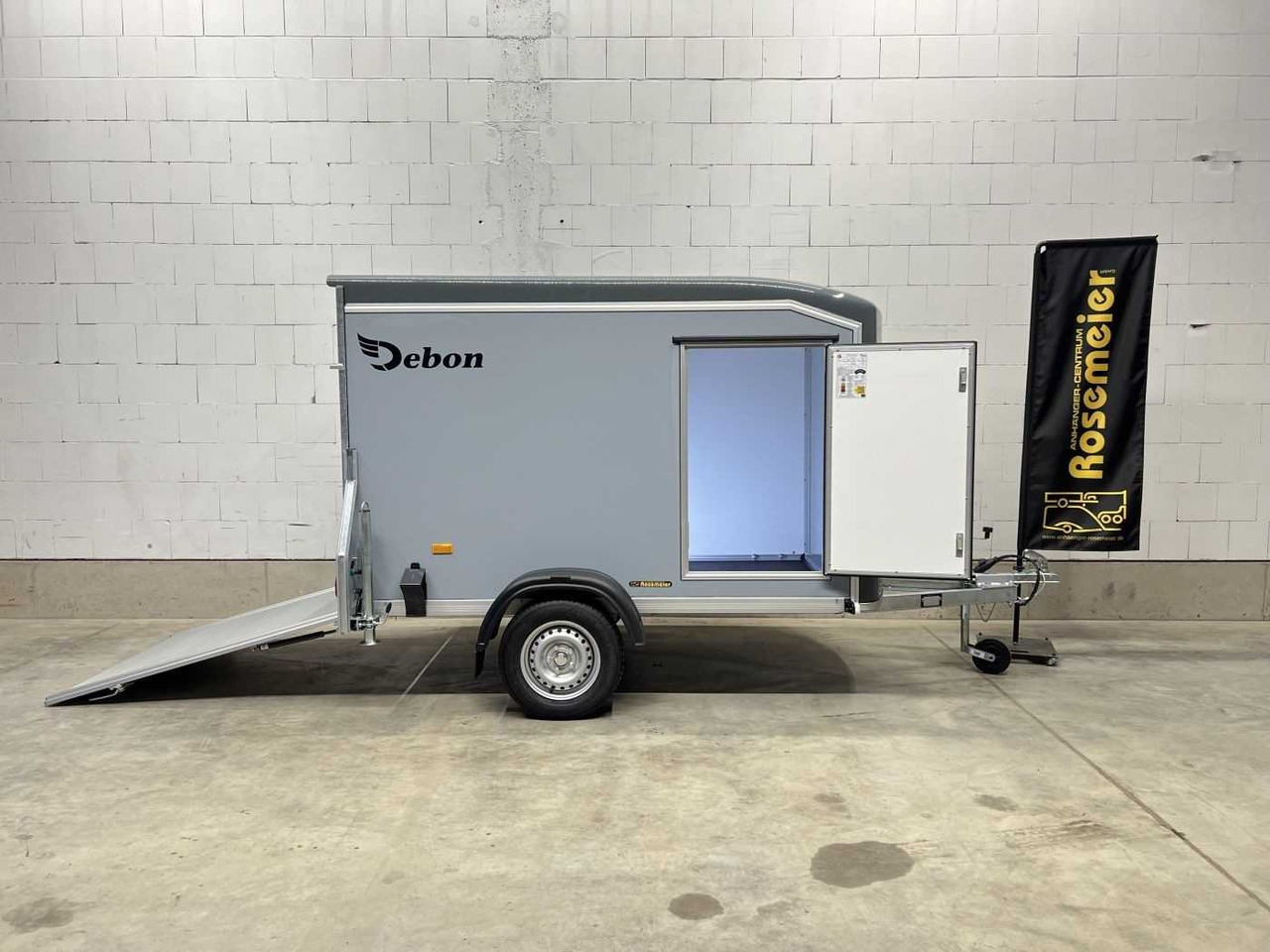 CHEVAL LIBERTE DEBON C255 Seitentür ungebremst Kofferanhänger - Rimorkio me vagonetë të mbyllur: foto 1 CHEVAL LIBERTE DEBON C255 Seitentür ungebremst Kofferanhänger - Rimorkio me vagonetë të mbyllur: foto 1