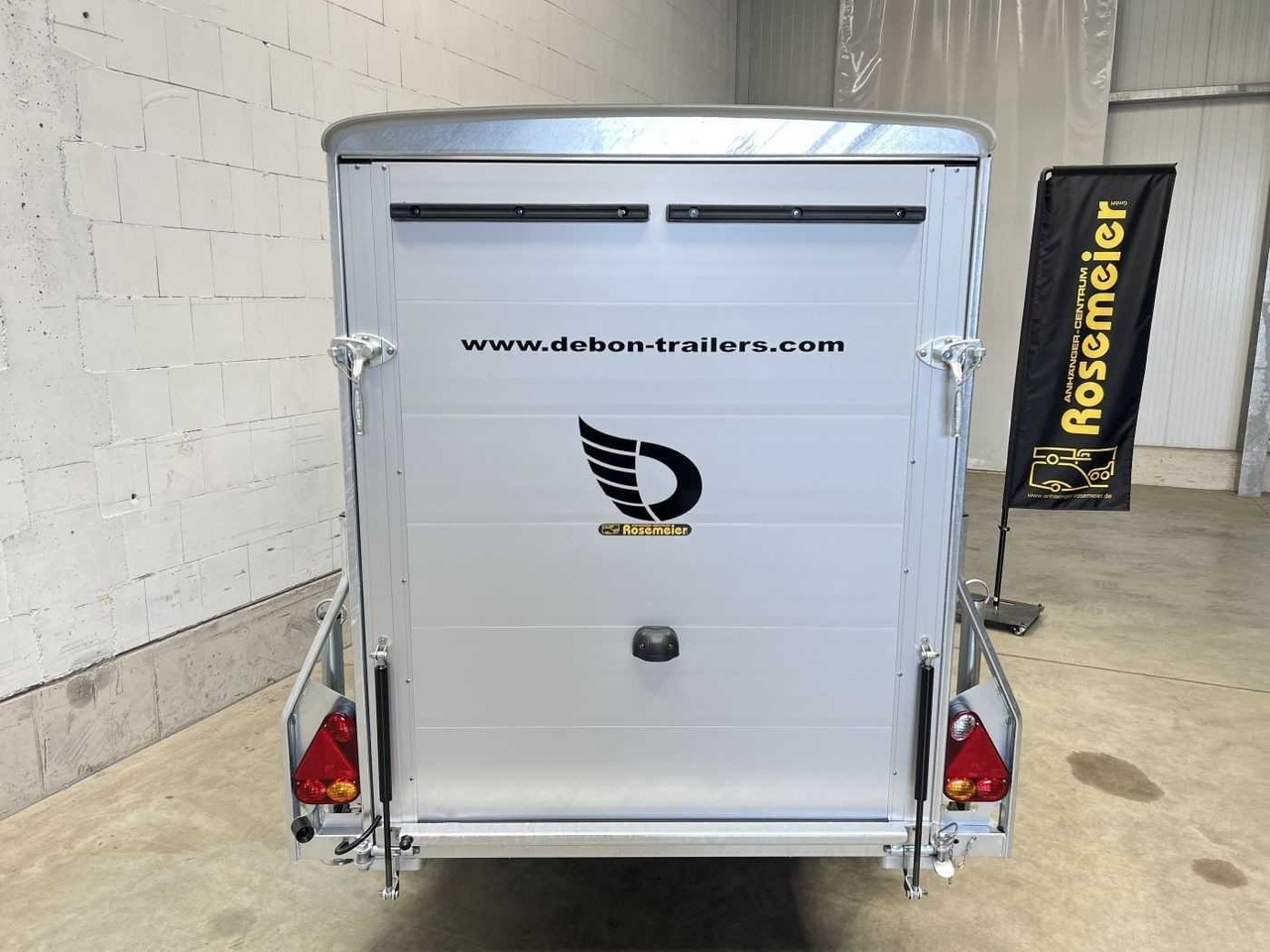 CHEVAL LIBERTE DEBON C255 Seitentür ungebremst Kofferanhänger - Rimorkio me vagonetë të mbyllur: foto 5 CHEVAL LIBERTE DEBON C255 Seitentür ungebremst Kofferanhänger - Rimorkio me vagonetë të mbyllur: foto 5