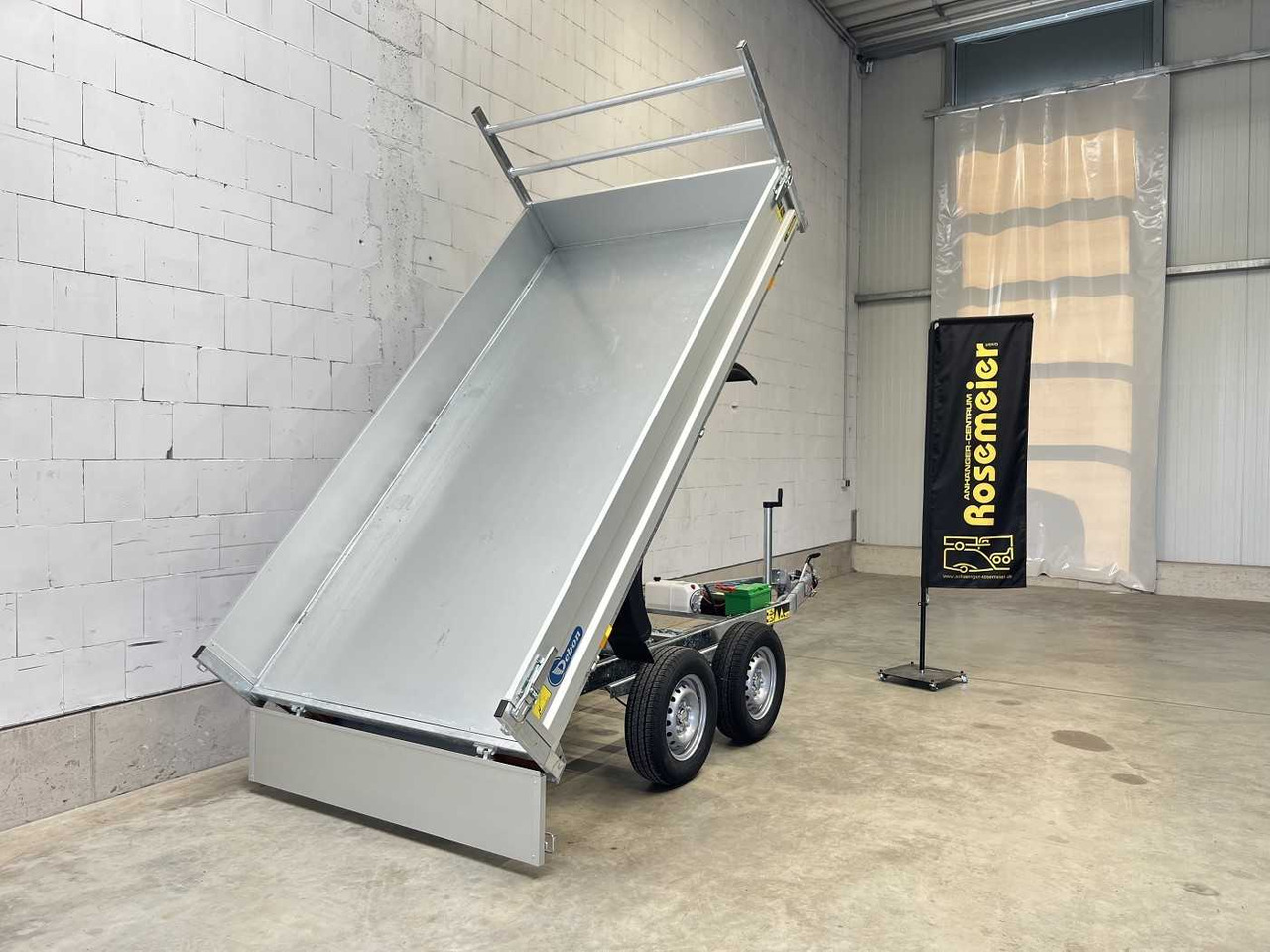 CHEVAL LIBERTE DEBON PW1.2E Lux E-Pumpe Rückwärtskipper - Rimorkio vetëshkarkuese: foto 2 CHEVAL LIBERTE DEBON PW1.2E Lux E-Pumpe Rückwärtskipper - Rimorkio vetëshkarkuese: foto 2