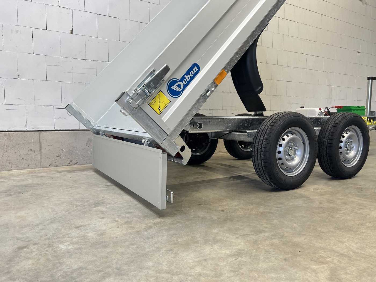 CHEVAL LIBERTE DEBON PW1.2E Lux E-Pumpe Rückwärtskipper - Rimorkio vetëshkarkuese: foto 4 CHEVAL LIBERTE DEBON PW1.2E Lux E-Pumpe Rückwärtskipper - Rimorkio vetëshkarkuese: foto 4