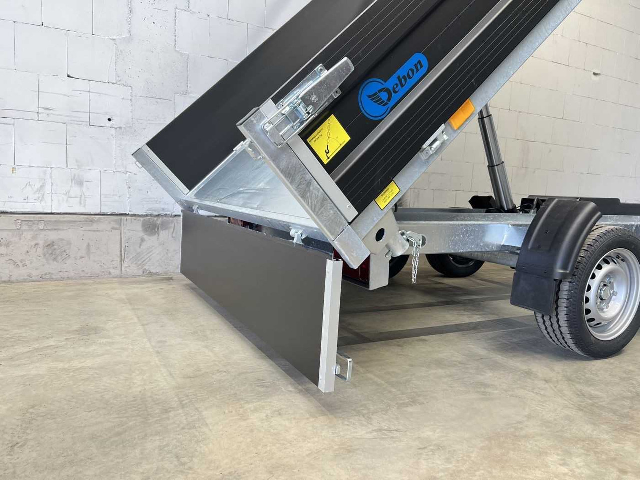 CHEVAL LIBERTE PW3.3E Black Dreiseitenkipper - Rimorkio vetëshkarkuese: foto 3 CHEVAL LIBERTE PW3.3E Black Dreiseitenkipper - Rimorkio vetëshkarkuese: foto 3