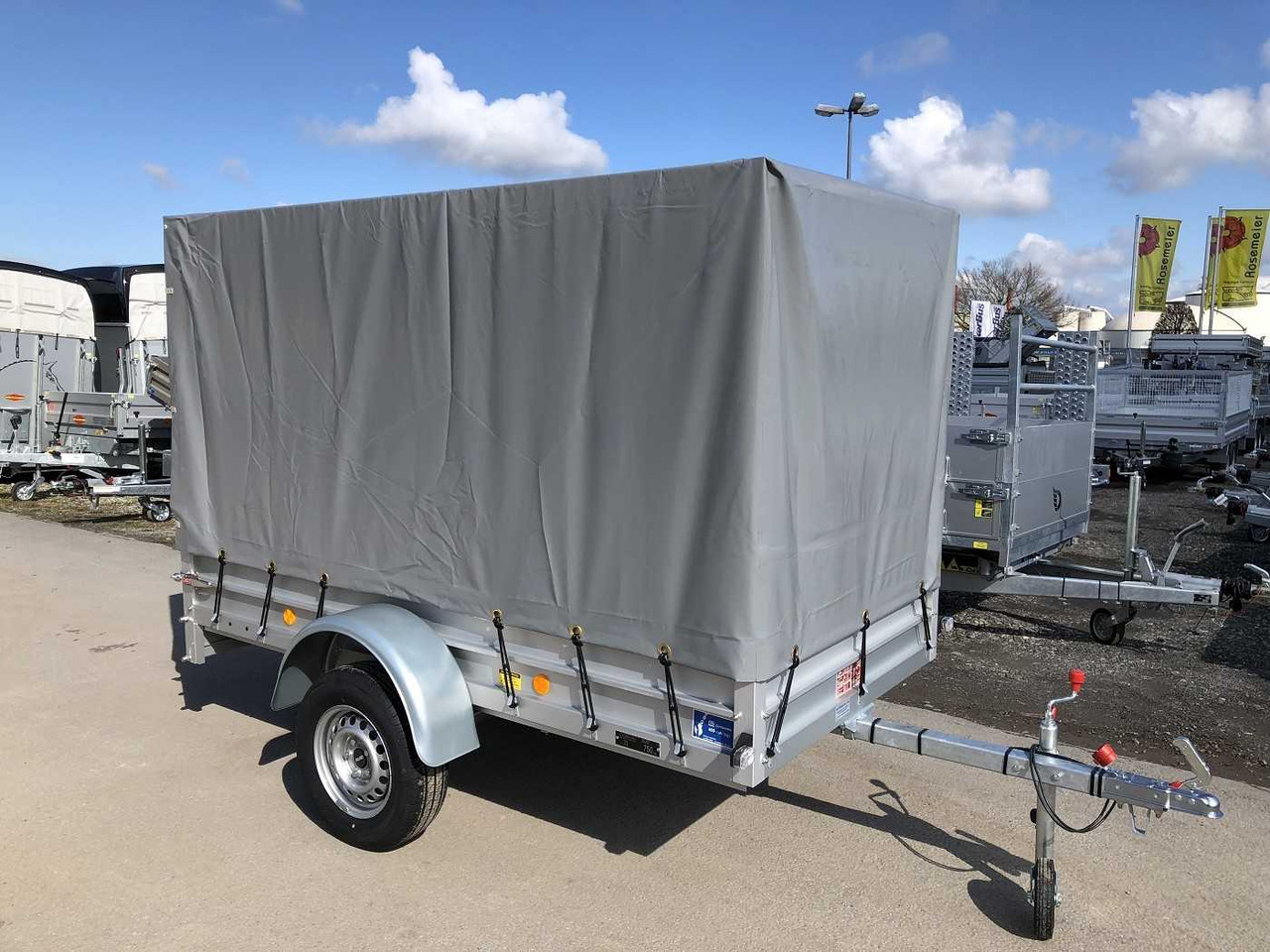 KOCH U4 mit Plane 1100 grau Kastenanhänger ungebremst - Rimorkio makine: foto 3 KOCH U4 mit Plane 1100 grau Kastenanhänger ungebremst - Rimorkio makine: foto 3