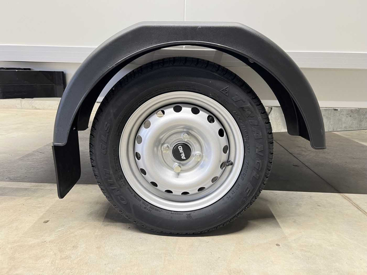 Rimorkio shpërndarëse i ri ROSEMEIER VE Kassenhäuschen TK C 08.25 Verkaufsanhänger: foto 30 Rimorkio shpërndarëse i ri ROSEMEIER VE Kassenhäuschen TK C 08.25 Verkaufsanhänger: foto 30