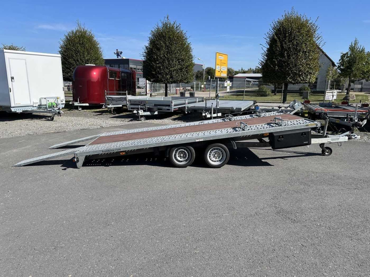 HUMBAUR MTK 304722 Maschinentransporter - Rimorkio: foto 1 HUMBAUR MTK 304722 Maschinentransporter - Rimorkio: foto 1