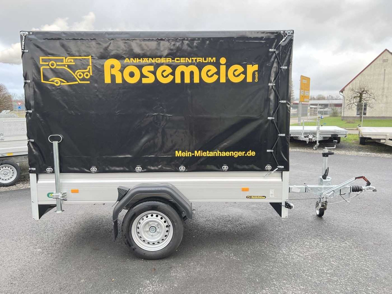 UNSINN K 1325-14-1400 Plane Kastenanhänger gebremst - Rimorkio makine: foto 1 UNSINN K 1325-14-1400 Plane Kastenanhänger gebremst - Rimorkio makine: foto 1