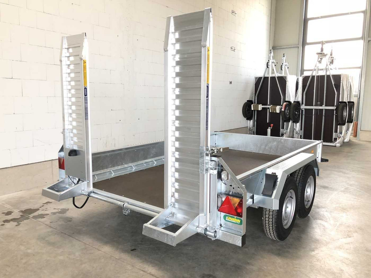 UNSINN UBA 3530-14-1600 Maschinentransporter - Rimorkio për makineri ndërtimi: foto 4 UNSINN UBA 3530-14-1600 Maschinentransporter - Rimorkio për makineri ndërtimi: foto 4