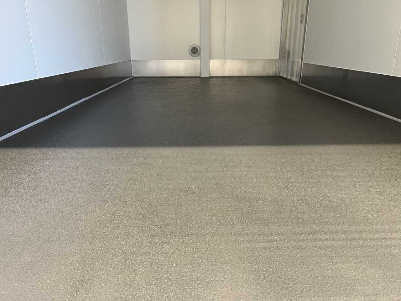 UNSINN UKT 18C 3617 Tür Tiefkühlanhänger - Rimorkio frigorifer: foto 5 UNSINN UKT 18C 3617 Tür Tiefkühlanhänger - Rimorkio frigorifer: foto 5