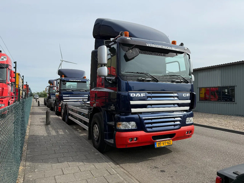 DAF CF 85 CF85-360 6X2 FAN 3 X IN STOCK TOP CONDITION NL TRUCKS - Kamion kabinë-shasi: foto 2 DAF CF 85 CF85-360 6X2 FAN 3 X IN STOCK TOP CONDITION NL TRUCKS - Kamion kabinë-shasi: foto 2