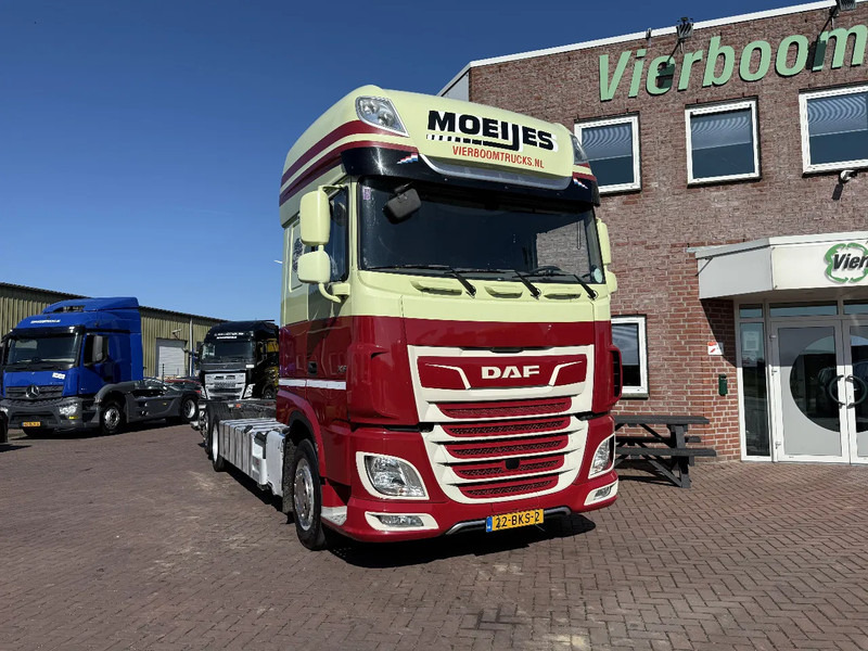 DAF XF 480 XF480 6X2 SSC CHASSIS EURO6 HOLLAND TRUCK TUV 4-2026 Smart Tacho - Kamion kabinë-shasi: foto 1 DAF XF 480 XF480 6X2 SSC CHASSIS EURO6 HOLLAND TRUCK TUV 4-2026 Smart Tacho - Kamion kabinë-shasi: foto 1