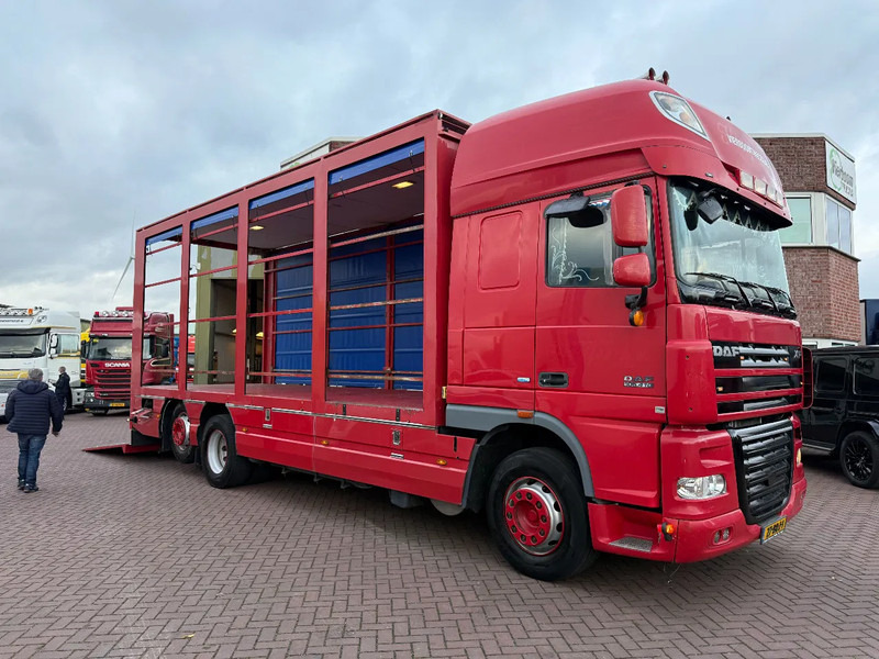 DAF XF105-410 6X FAR / Euro5-ATE / box with lift / NL- Truck - Kamion me tendë: foto 3 DAF XF105-410 6X FAR / Euro5-ATE / box with lift / NL- Truck - Kamion me tendë: foto 3