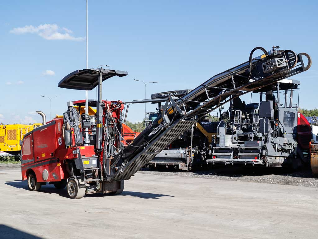 WIRTGEN W 50 DCi - Frezë asfalti: foto 4 WIRTGEN W 50 DCi - Frezë asfalti: foto 4