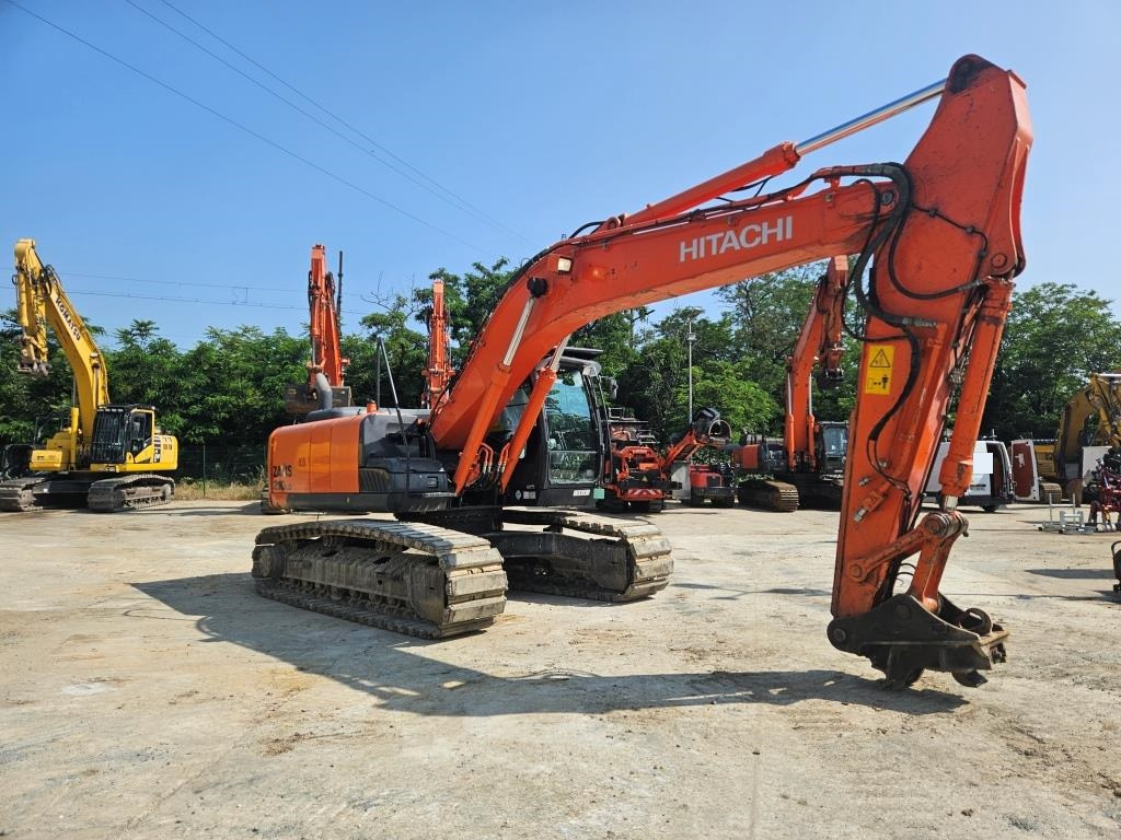 HITACHI ZX 210 LC - Ekskavator me zinxhirë: foto 5 HITACHI ZX 210 LC - Ekskavator me zinxhirë: foto 5