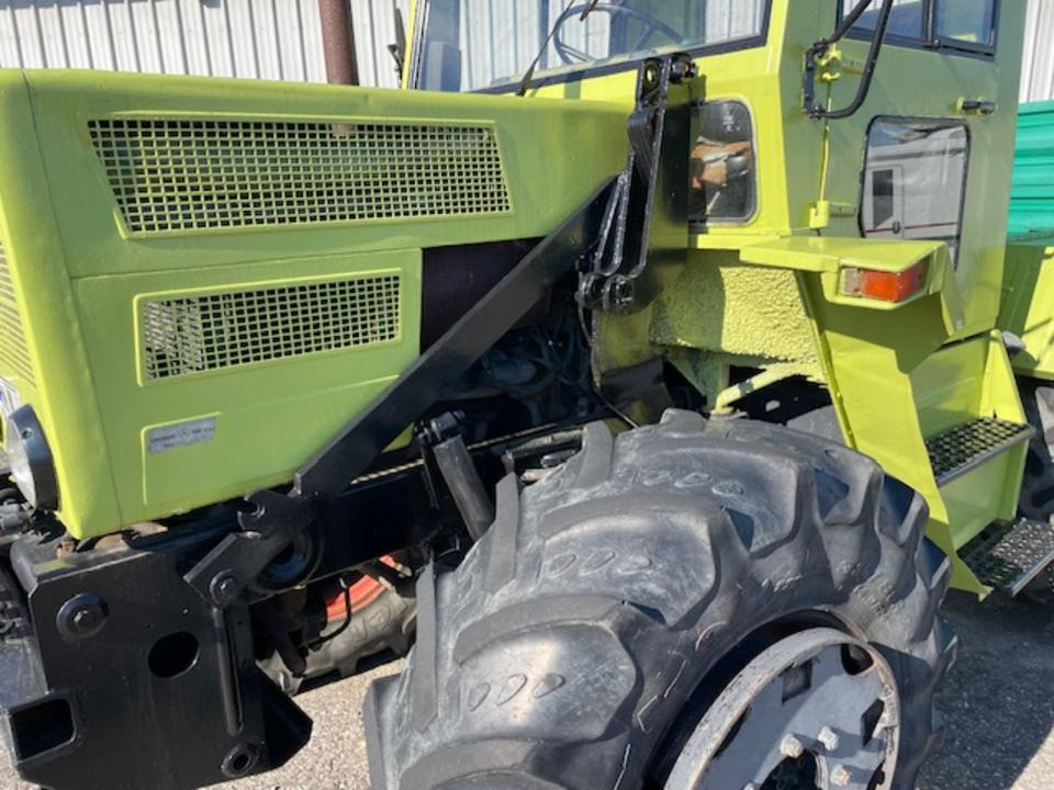 MB-Trac 8001 - Traktor: foto 4 MB-Trac 8001 - Traktor: foto 4