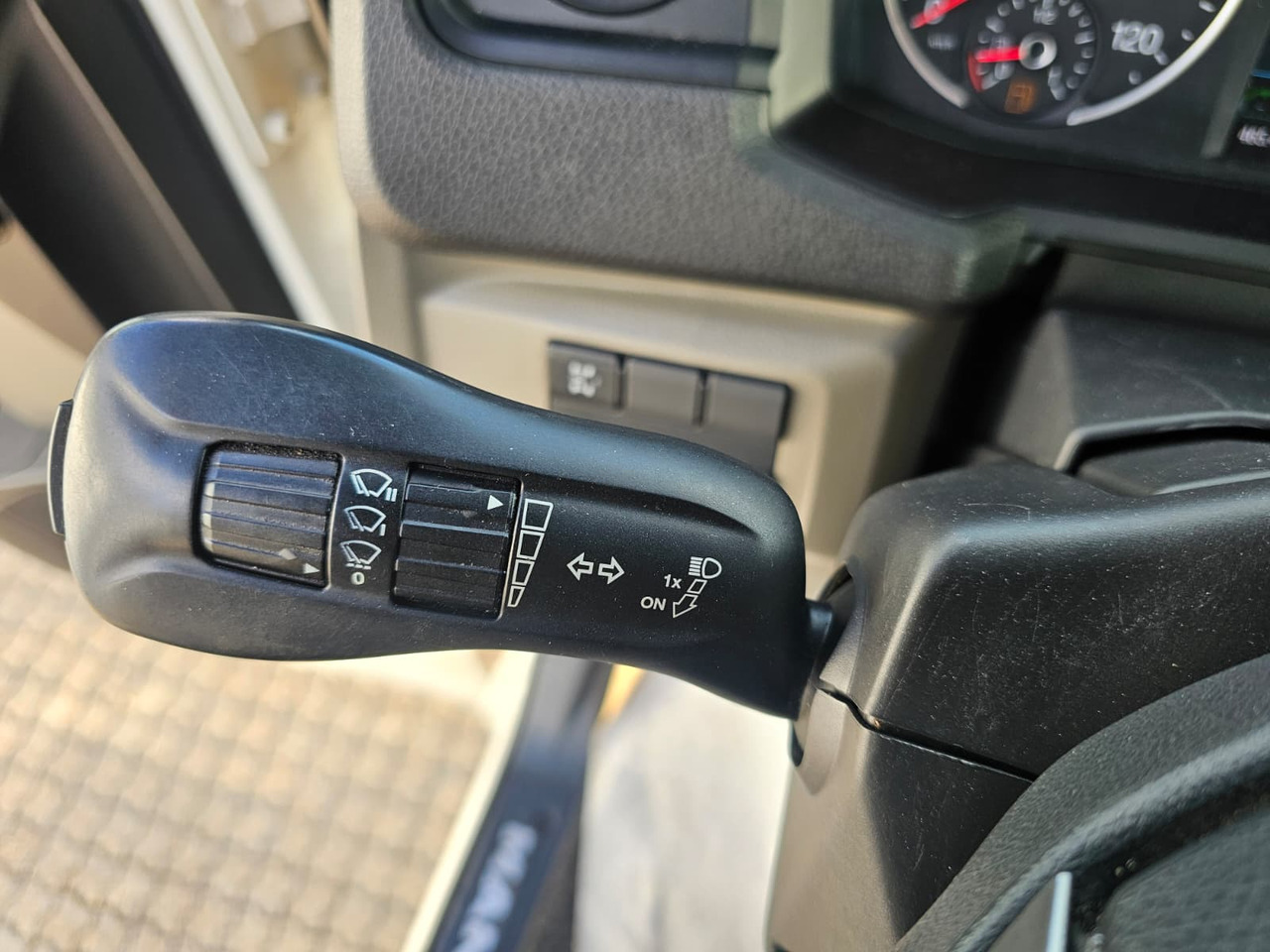 Gjysmë-kamion MAN TGX 26.510 hydraulik: foto 26 Gjysmë-kamion MAN TGX 26.510 hydraulik: foto 26