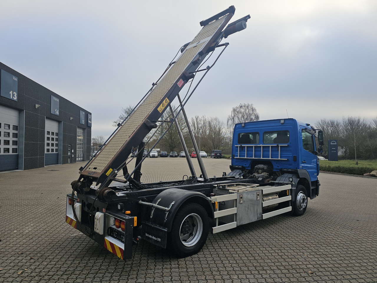 Mercedes Atego 1224 - Transportjer kontejnerësh/ Kamion me karroceri të çmontueshme: foto 3 Mercedes Atego 1224 - Transportjer kontejnerësh/ Kamion me karroceri të çmontueshme: foto 3