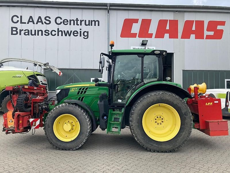 John Deere 6110R Kommunal - Traktor: foto 1 John Deere 6110R Kommunal - Traktor: foto 1
