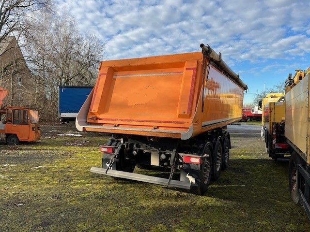 Schmitz Cargobull SKI 24 7,2 Alu Kastenmulde  Verschleißboden neu  - Gjysmë rimorkio vetëshkarkuese: foto 5 Schmitz Cargobull SKI 24 7,2 Alu Kastenmulde  Verschleißboden neu  - Gjysmë rimorkio vetëshkarkuese: foto 5