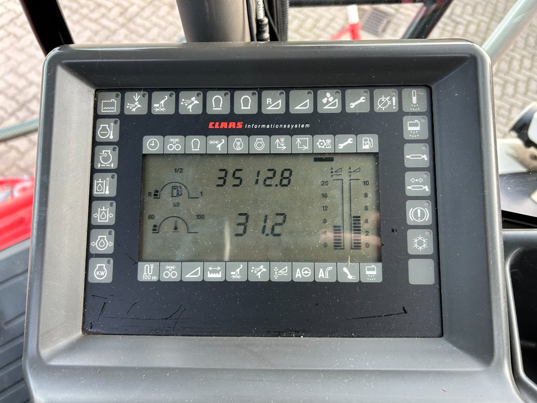 CLAAS Jaguar 890 mit Kemper 360 und PU - Makinë korrëse: foto 5 CLAAS Jaguar 890 mit Kemper 360 und PU - Makinë korrëse: foto 5