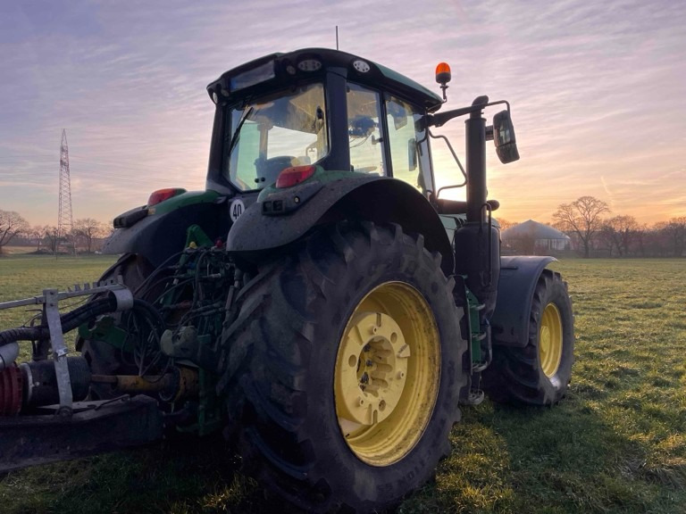 Traktor John Deere 6175M: foto 6