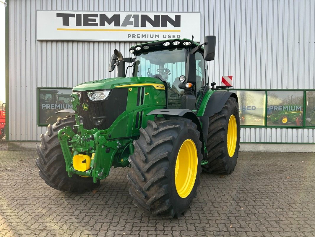 John Deere 6R 230 - Traktor: foto 1 John Deere 6R 230 - Traktor: foto 1