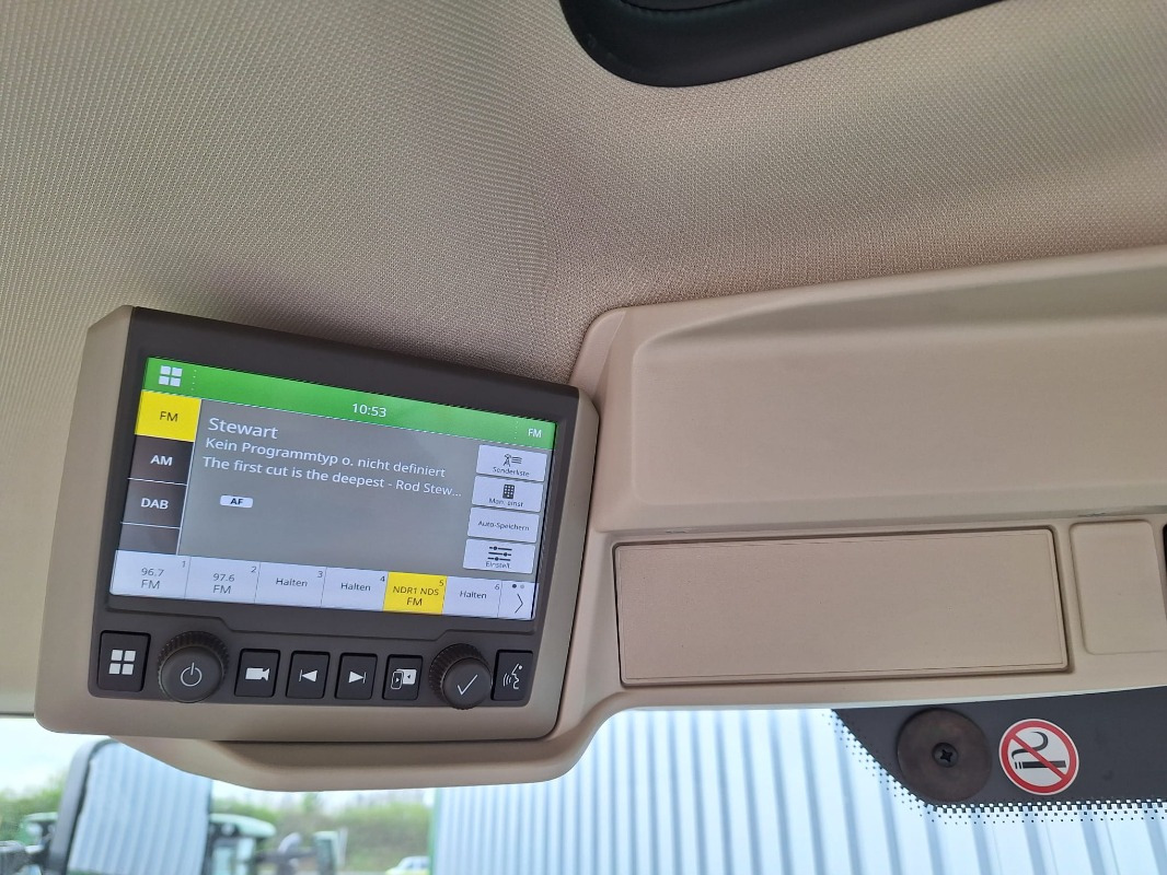 John Deere 6R 230 **MIETRÜCKLÄUFER** - Traktor: foto 3 John Deere 6R 230 **MIETRÜCKLÄUFER** - Traktor: foto 3