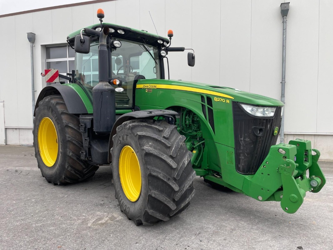 John Deere 8270R - Traktor: foto 2 John Deere 8270R - Traktor: foto 2
