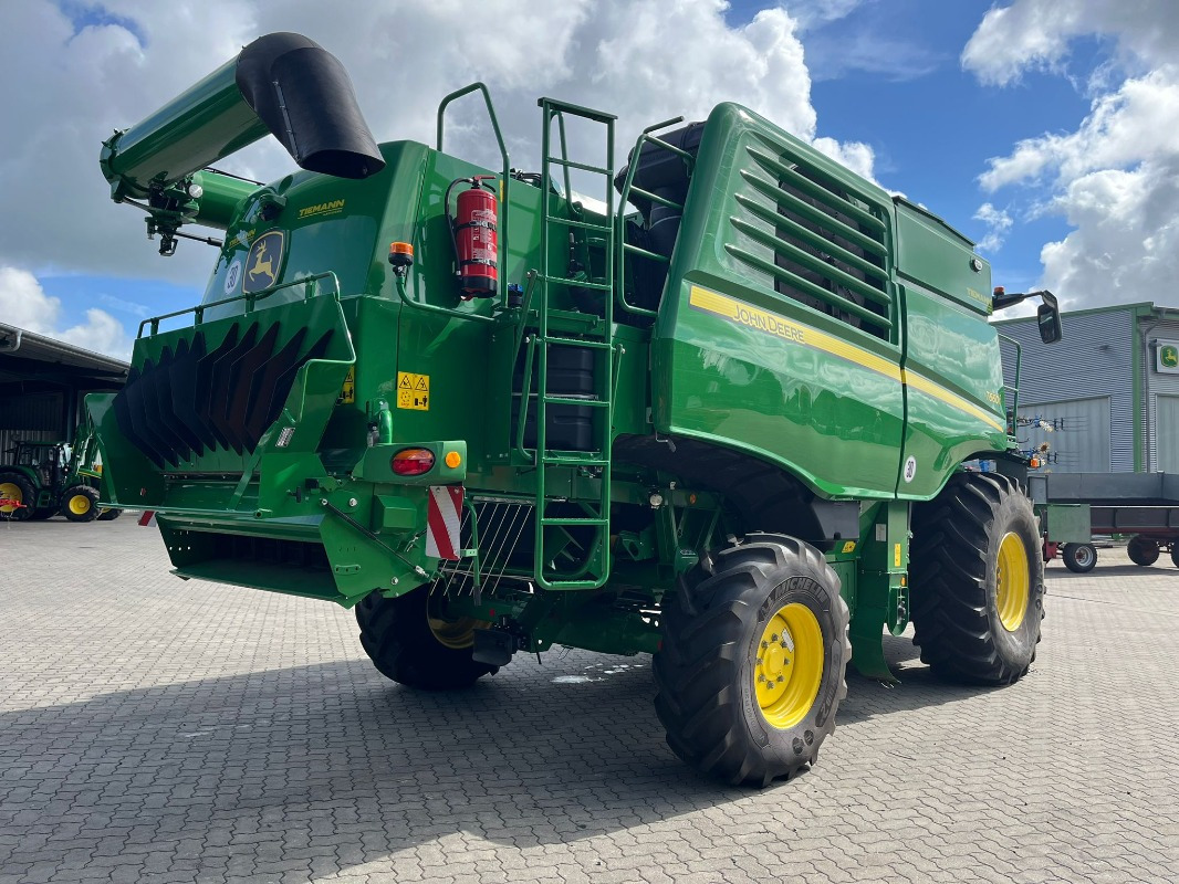 John Deere T660 - Autokombajnë: foto 3 John Deere T660 - Autokombajnë: foto 3