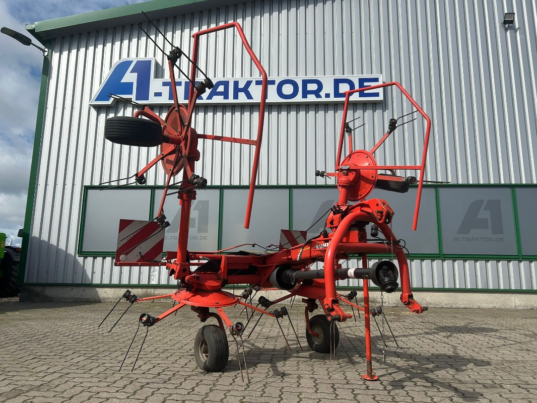 Kuhn GF 502 - Barkthyese/ Shkundës bari: foto 1 Kuhn GF 502 - Barkthyese/ Shkundës bari: foto 1