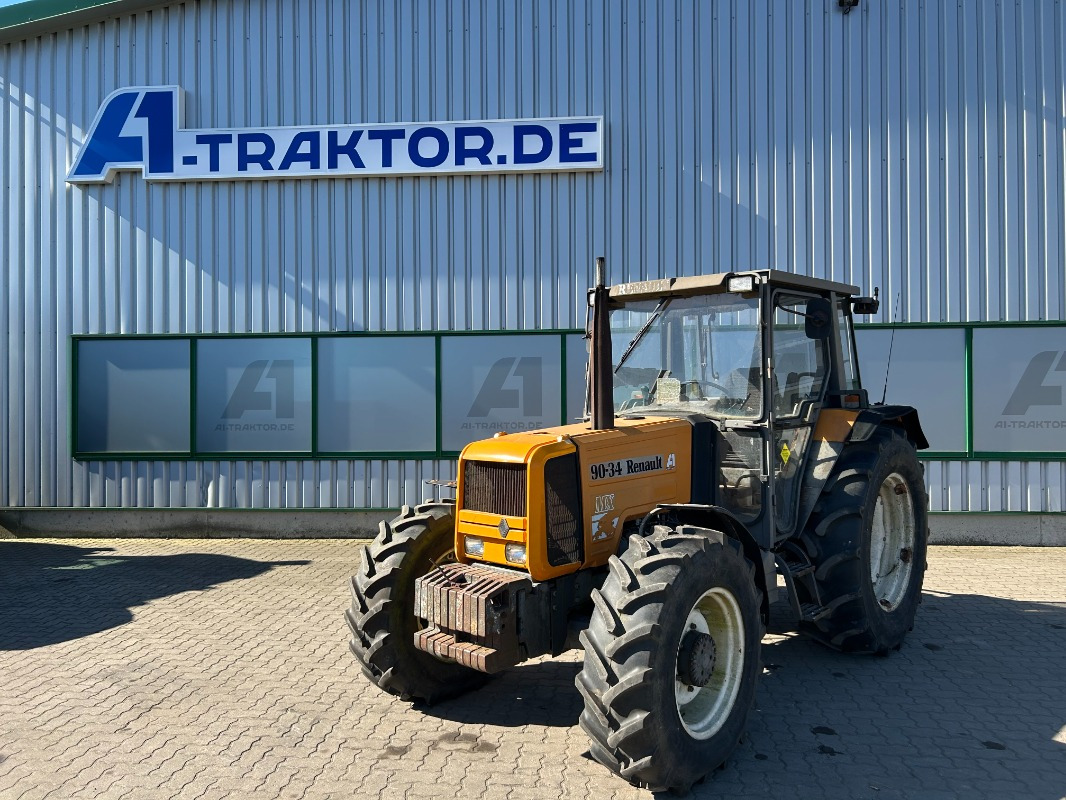 Renault 90-34 - Traktor: foto 1 Renault 90-34 - Traktor: foto 1