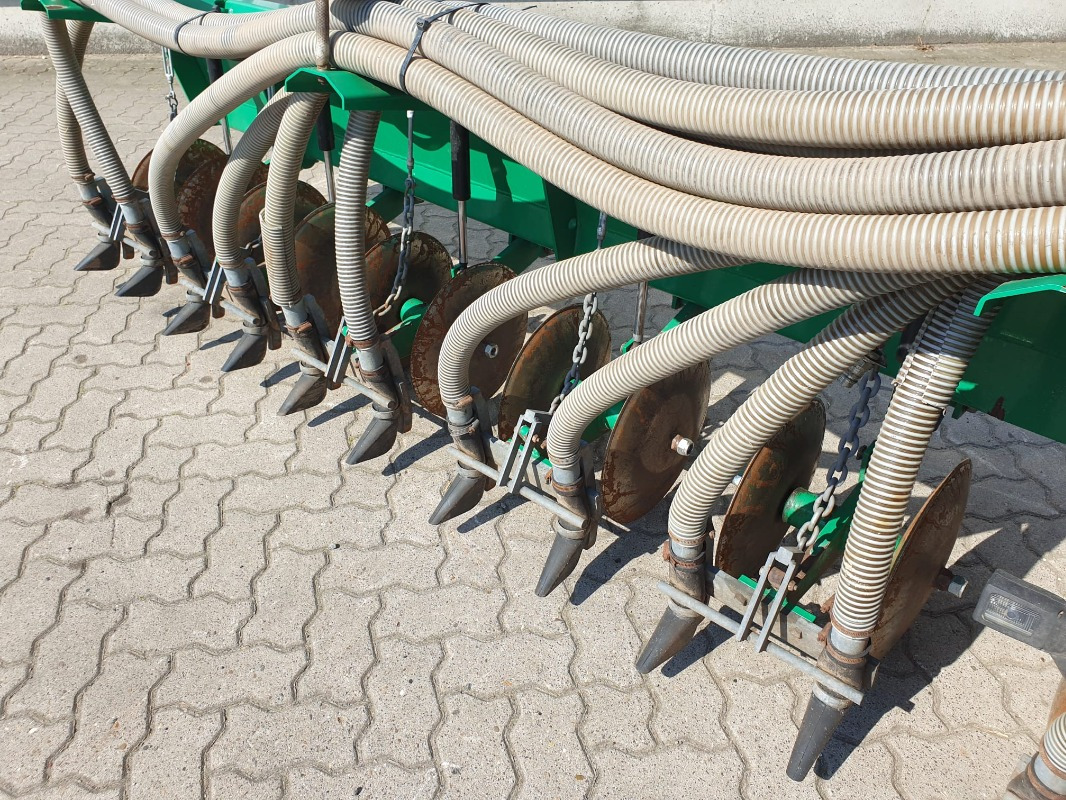 Samson TE 8 - Pajisje plehërimi: foto 3 Samson TE 8 - Pajisje plehërimi: foto 3