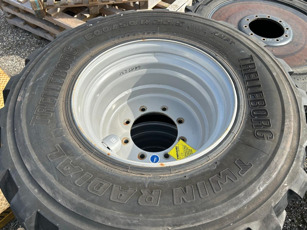 Trelleborg 600/50R22.5 - 2 Stück - Goma dhe bandazhe për Makineri bujqësore: foto 2 Trelleborg 600/50R22.5 - 2 Stück - Goma dhe bandazhe për Makineri bujqësore: foto 2