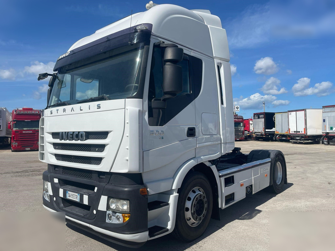 IVECO ECOSTRALIS 500 - Gjysmë-kamion: foto 2 IVECO ECOSTRALIS 500 - Gjysmë-kamion: foto 2