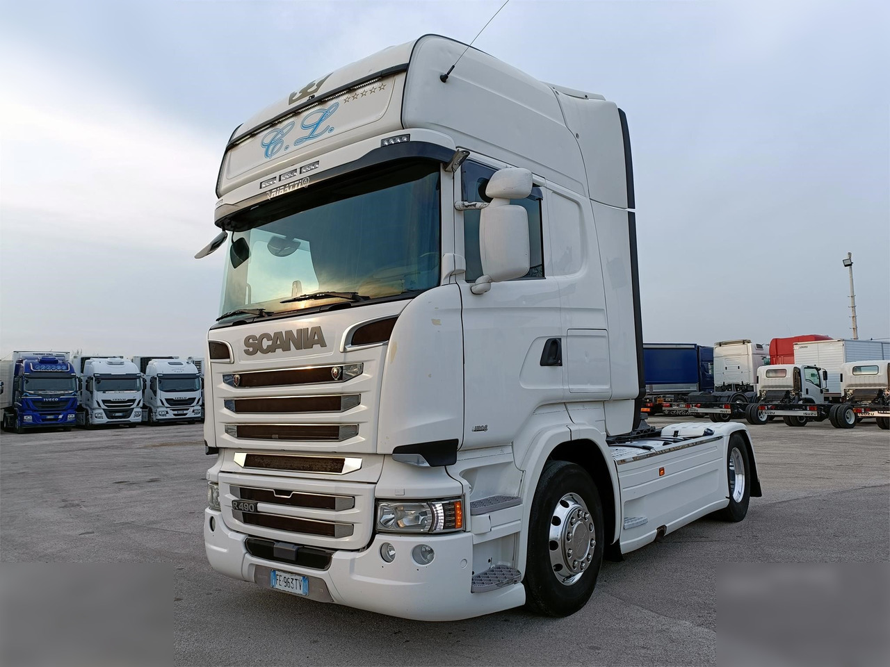 SCANIA R490 - Gjysmë-kamion: foto 1 SCANIA R490 - Gjysmë-kamion: foto 1