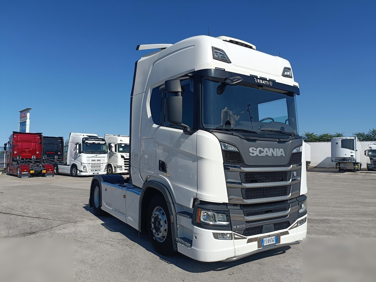 SCANIA R500 - Gjysmë-kamion: foto 1 SCANIA R500 - Gjysmë-kamion: foto 1