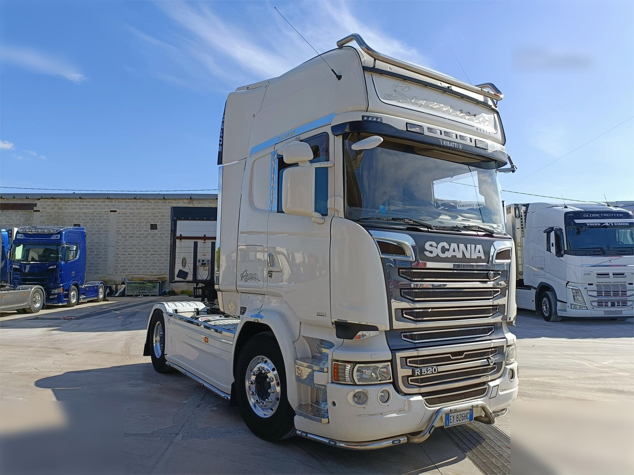 SCANIA R520 - Gjysmë-kamion: foto 1 SCANIA R520 - Gjysmë-kamion: foto 1