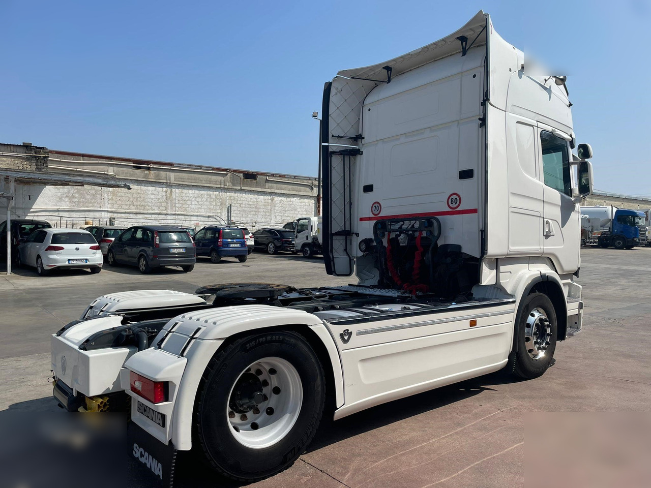 SCANIA R560 - Gjysmë-kamion: foto 4 SCANIA R560 - Gjysmë-kamion: foto 4