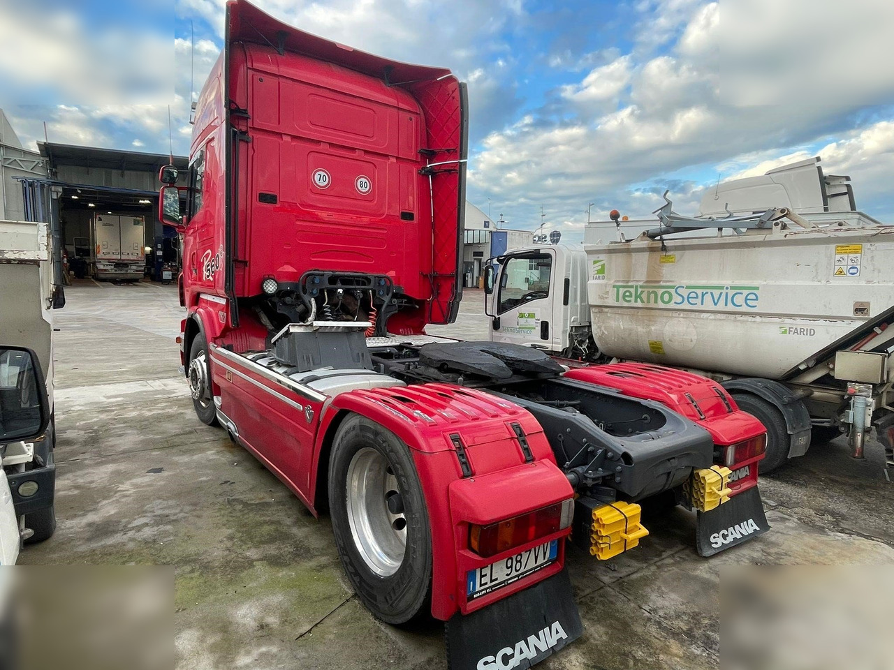 SCANIA R560 - Gjysmë-kamion: foto 4 SCANIA R560 - Gjysmë-kamion: foto 4