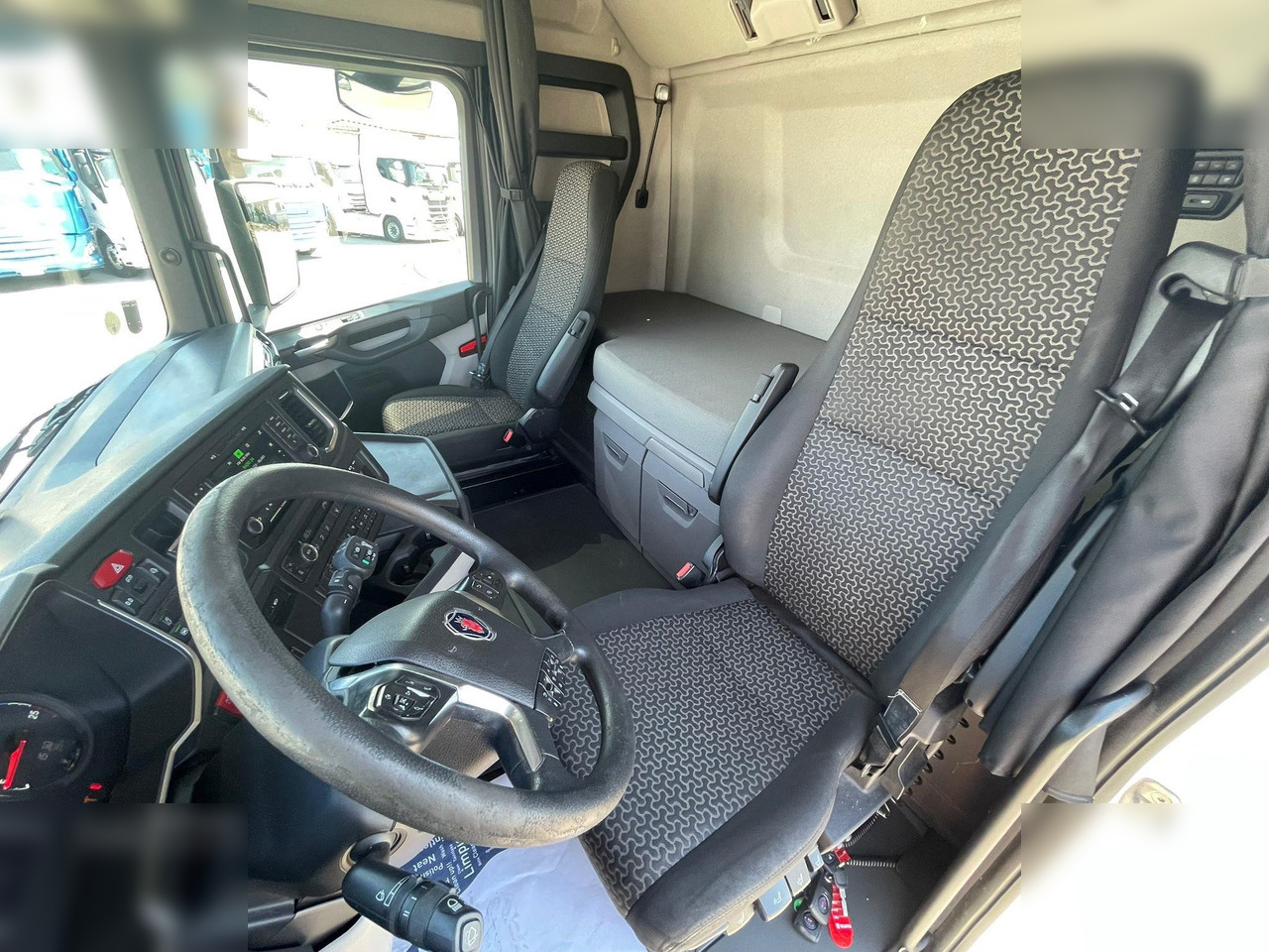 SCANIA S500 - Gjysmë-kamion: foto 5 SCANIA S500 - Gjysmë-kamion: foto 5