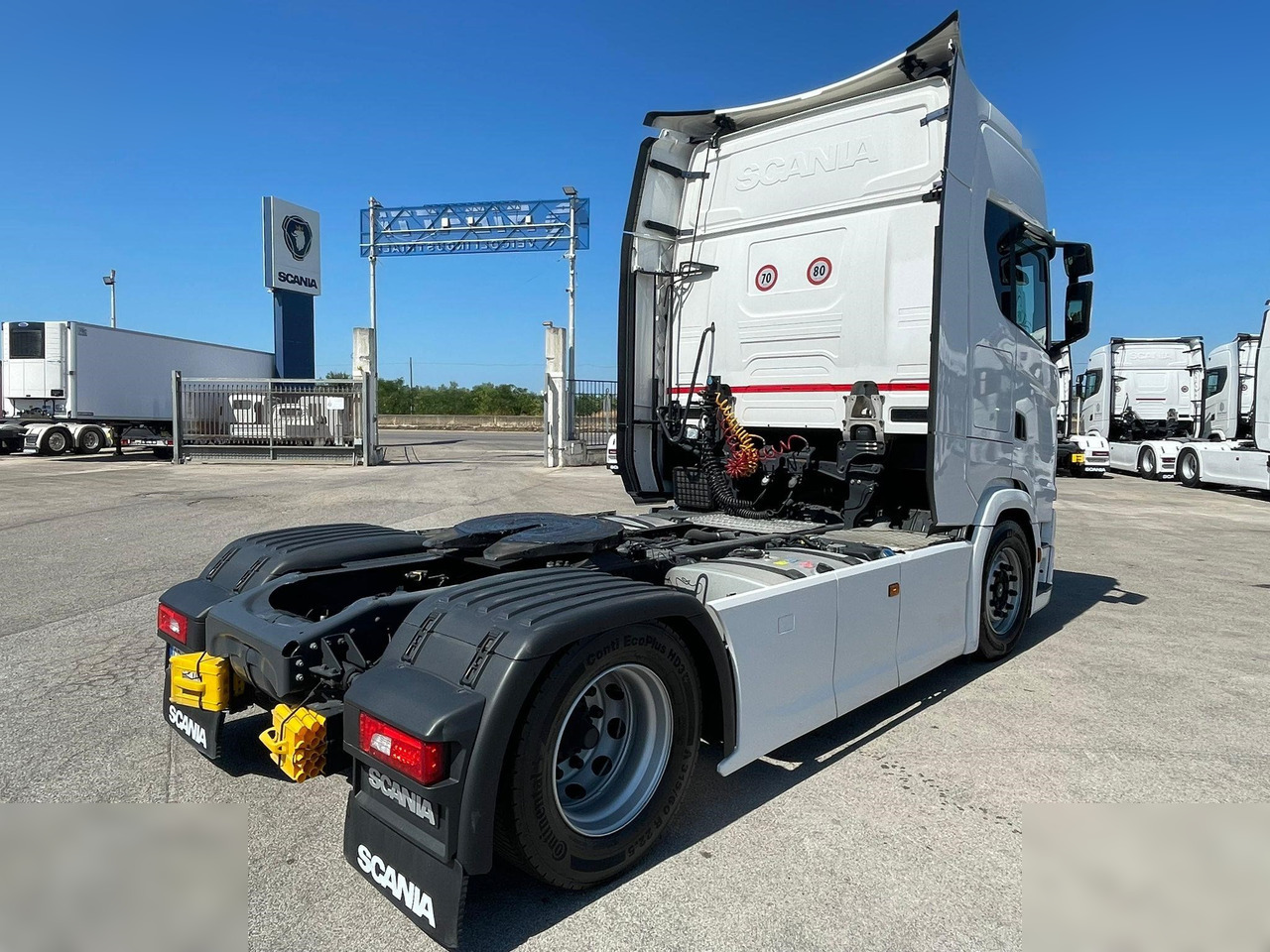 SCANIA S500 - Gjysmë-kamion: foto 3 SCANIA S500 - Gjysmë-kamion: foto 3