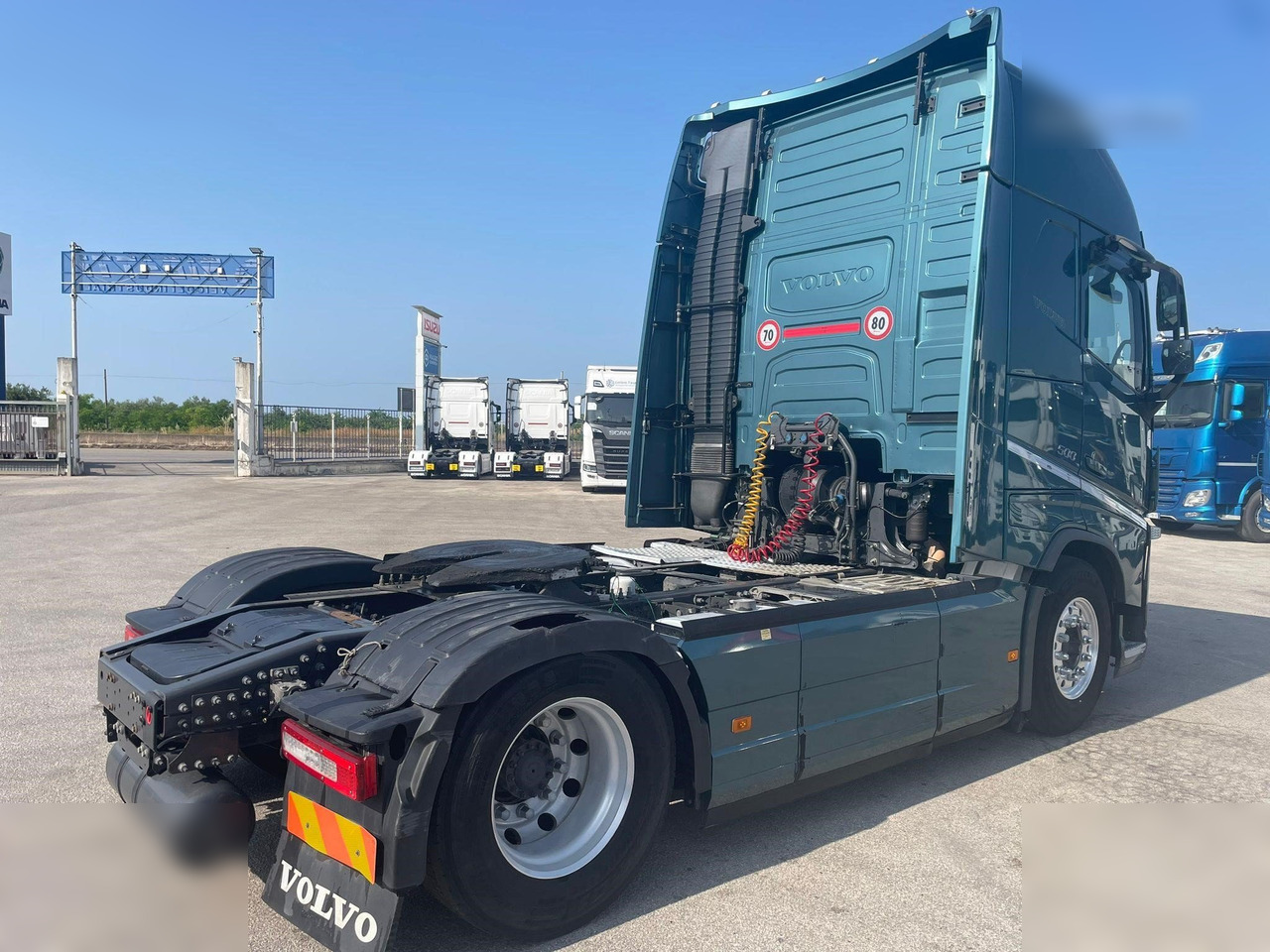 VOLVO FH500 - Gjysmë-kamion: foto 3 VOLVO FH500 - Gjysmë-kamion: foto 3
