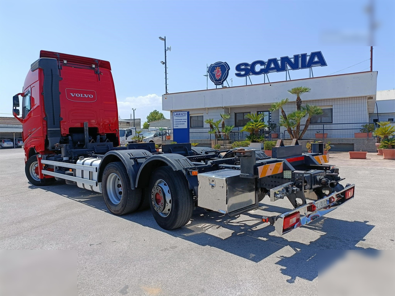 VOLVO FH500 - Transportjer kontejnerësh/ Kamion me karroceri të çmontueshme: foto 4 VOLVO FH500 - Transportjer kontejnerësh/ Kamion me karroceri të çmontueshme: foto 4