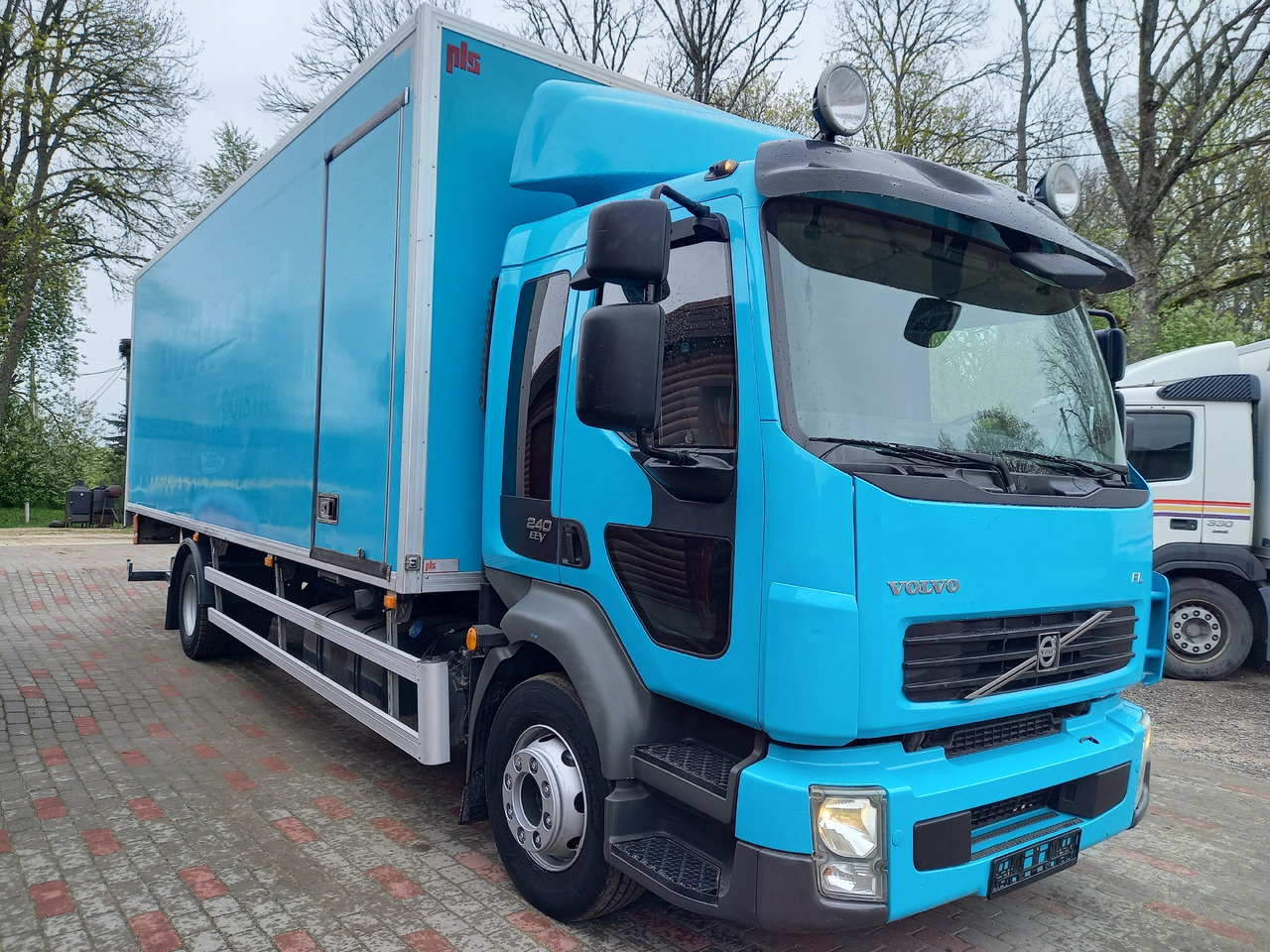 VOLVO FL, 4x2, 16000 KG. EEV - Kamion vagonetë: foto 3 VOLVO FL, 4x2, 16000 KG. EEV - Kamion vagonetë: foto 3