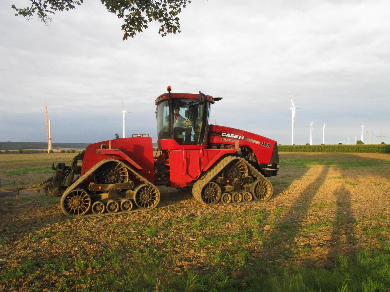 Case-IH 485 STX Quadtrac - Traktor me zinxhir: foto 3 Case-IH 485 STX Quadtrac - Traktor me zinxhir: foto 3