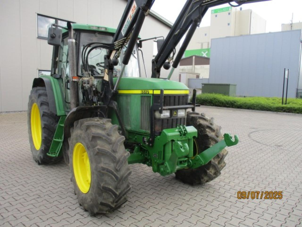 John Deere 6610 TLS - Traktor: foto 4 John Deere 6610 TLS - Traktor: foto 4