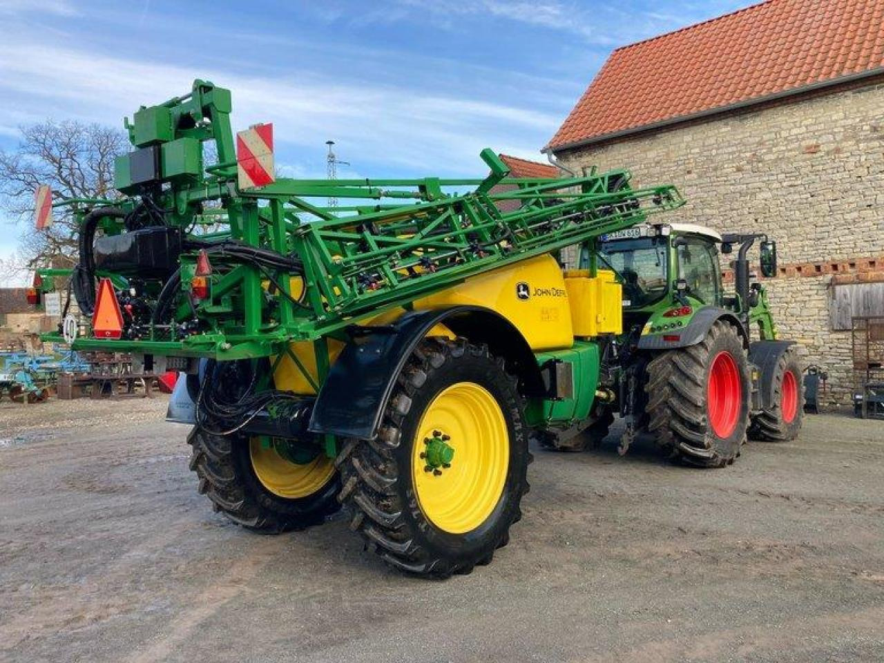John Deere M740I - Spërkatës me rimorkio: foto 2 John Deere M740I - Spërkatës me rimorkio: foto 2